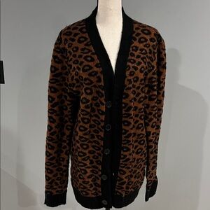 Forever 21 Women's Black and Brown Leopard Cardigan